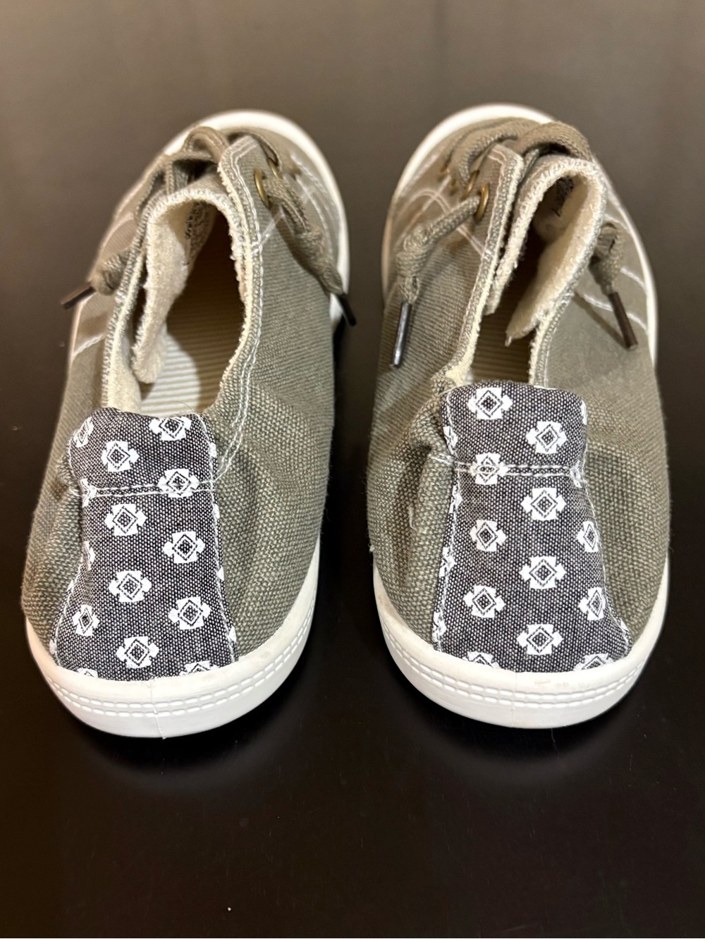 Casual Olive/gray Canvas Slip-On Sneakers with Laces - Picture 7 of 11